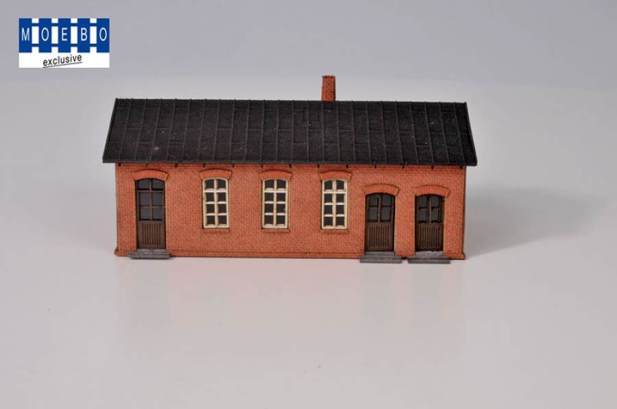 N- 0800 preuß. Nebengebäude "Baruth" ziegelrot