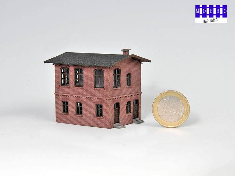 N- 0820 preuß. Stellwerk "Baruth" dunkler Ziegel